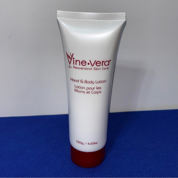 5/$25
Vine Vera Resveratrol Skin Care Hand Body Cream 4.23Oz New Hand Body - Picture 1 of 3